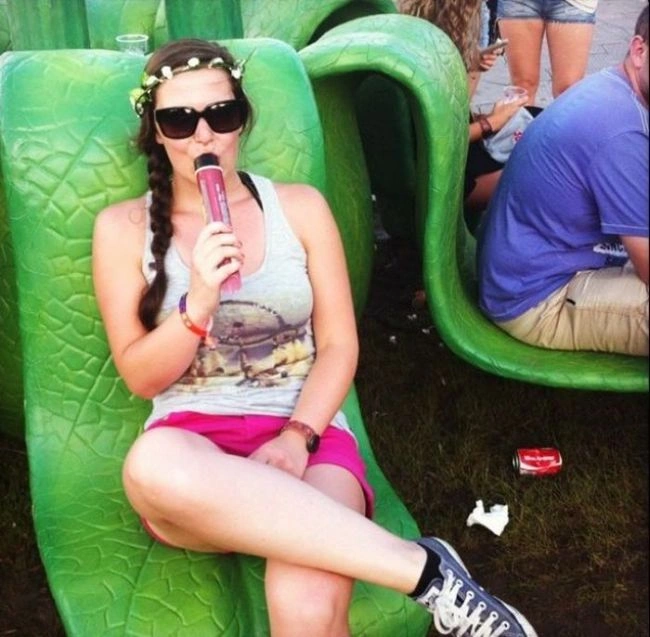 Дівчата з музичного фестивалю (44 фото) – фото 44