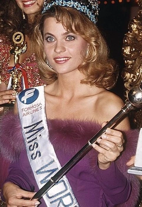 Переможниці конкурсу "Місс світ" ХХ століття (52 фото) – фото 40