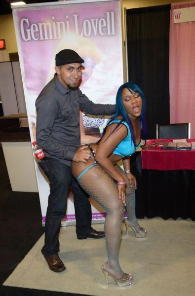 Непристойні картинки для дорослих. Частина 35 (49 фото) – фото 30