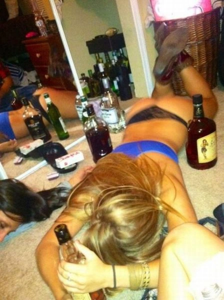 Непристойні зображення для дорослих. Частина 28 (44 фото) – фото 20