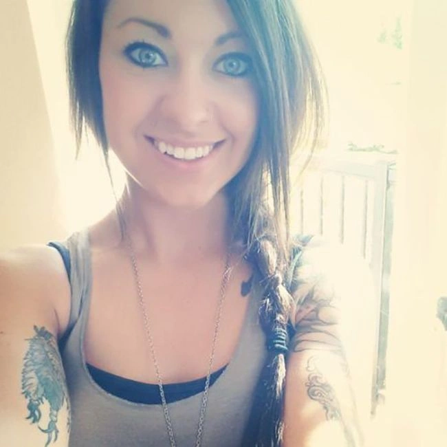 Красиві дівчата з татуюваннями (40 фото) – фото 9