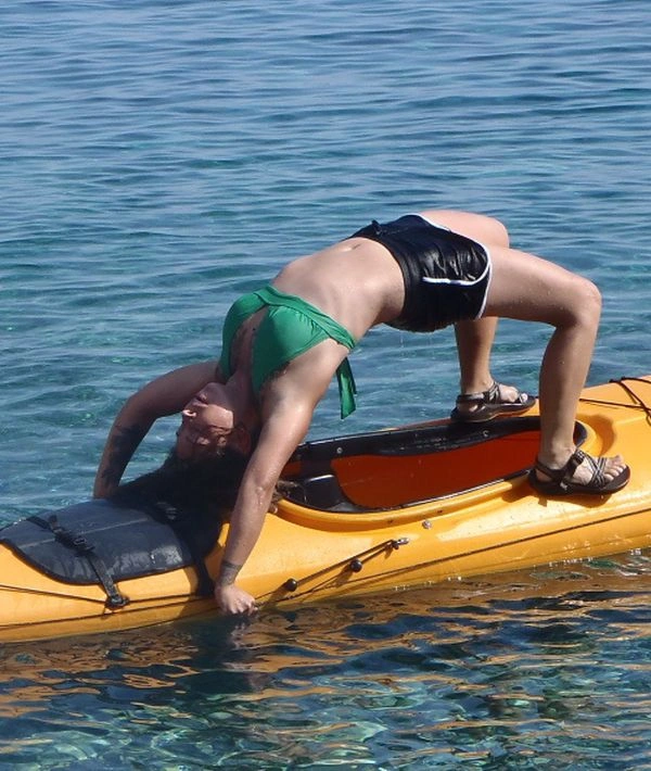 Сексуальні дівчата та активний відпочинок на каяках (44 фото) – фото 29