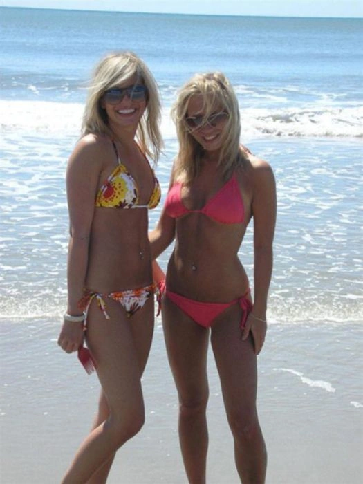 Сексуальні дівчата в бікіні (46 фото) – фото 11