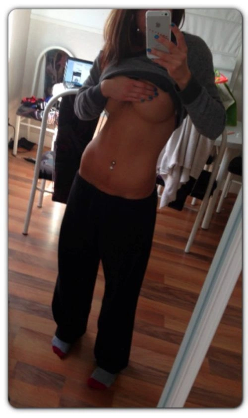 Дівчата викривають груди сексуально (40 фото) – фото 9