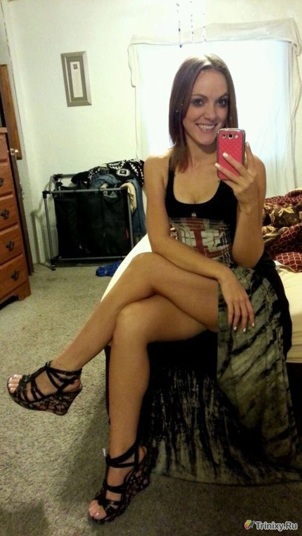 Чарівні дівчата перед дзеркалом (32 фото) – фото 6