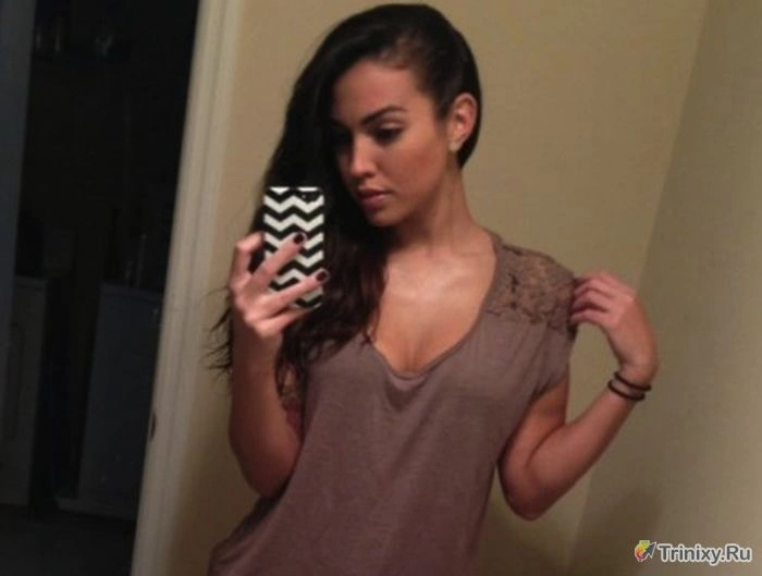 Чарівні дівчата перед дзеркалом (32 фото) – фото 12