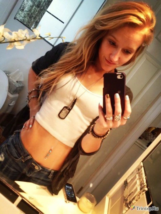 Чарівні дівчата перед дзеркалом (32 фото) – фото 27