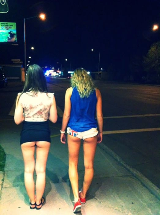 Напівоголені дівчата з соціальних мереж (30 фото) – фото 28