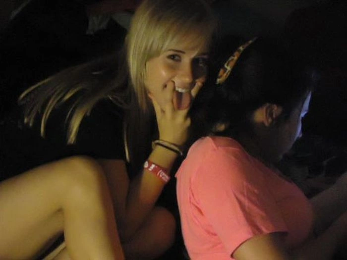 Дівчата, які вміють відпочивати (44 фото) – фото 35