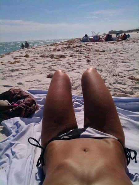 Дівчина з неймовірно довгий язик (31 фото) – фото 18