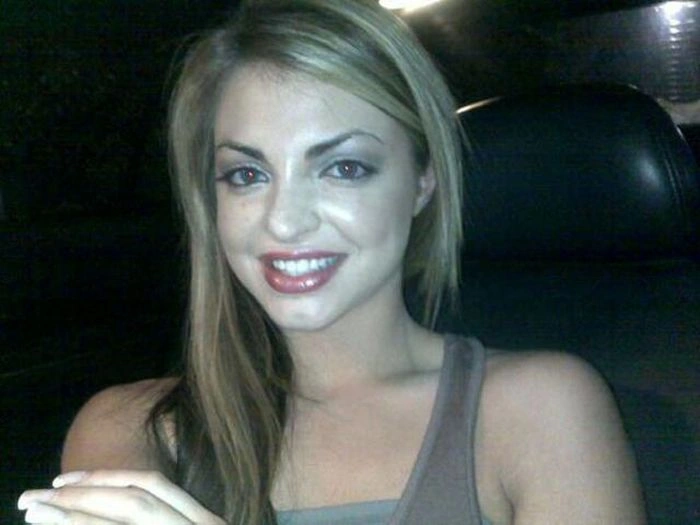 Дівчина з неймовірно довгий язик (31 фото) – фото 21