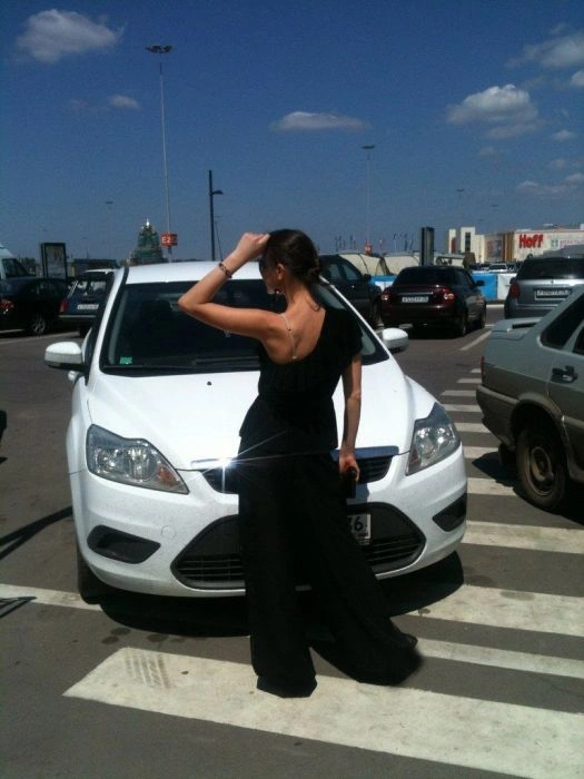 Наші дівчата та їх автомобілі. Частина 3 (40 фото) – фото 25