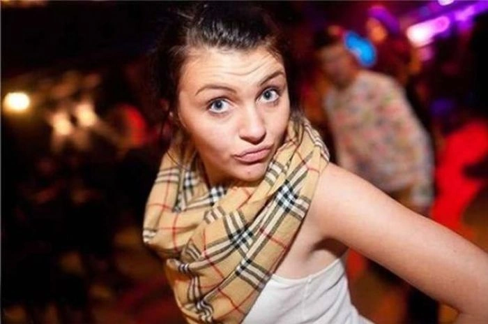 Що не так з цією дівчиною? (22 фото) – фото 14