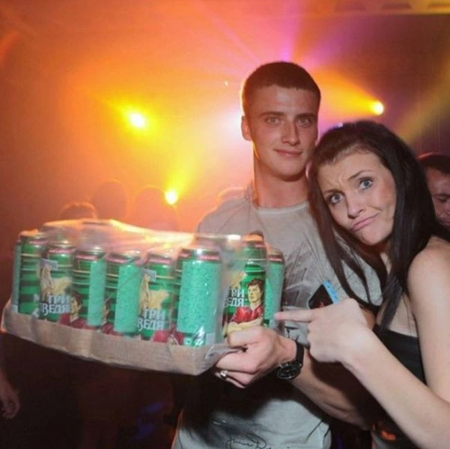 Що не так з цією дівчиною? (22 фото) – фото 17