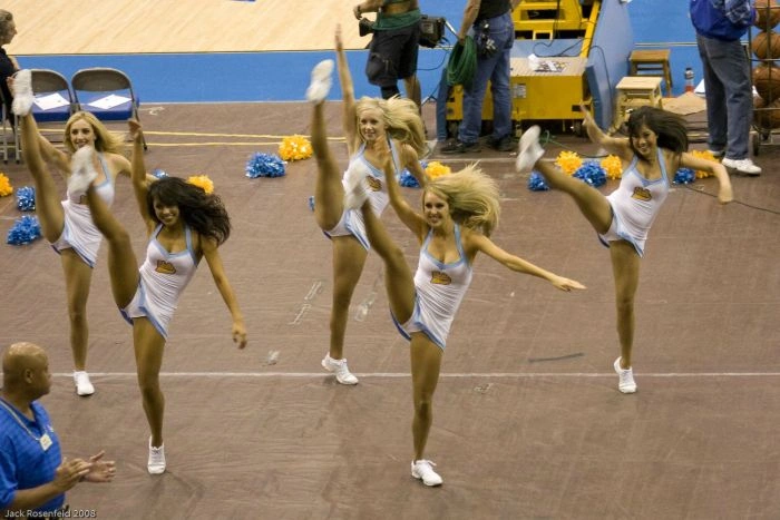 Одна дівчина добре, а кілька - ще краще (102 фото) – фото 6