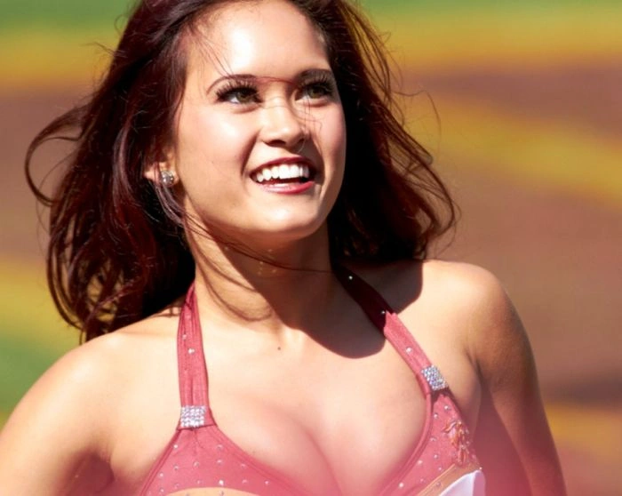 Дівчата з групи підтримки команди Redskins (75 фото) – фото 42