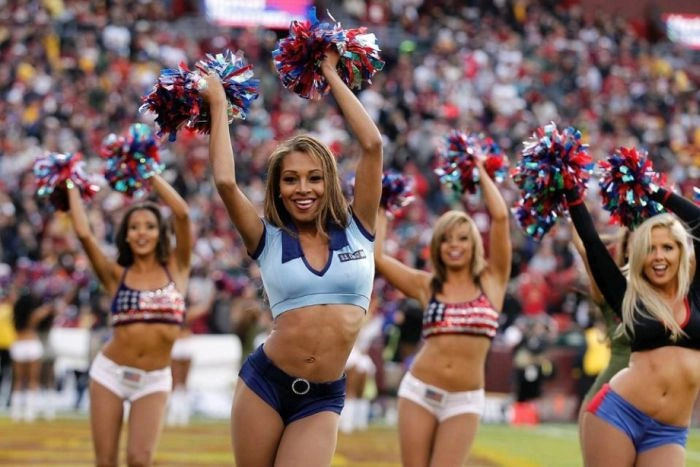 Дівчата з групи підтримки команди Redskins (75 фото) – фото 47