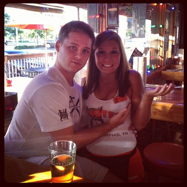 Дівчата з ресторану Hooters в Instagram (69 фото) – фото 4