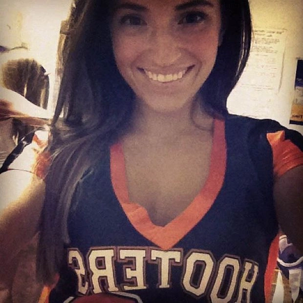 Дівчата з ресторану Hooters в Instagram (69 фото) – фото 32