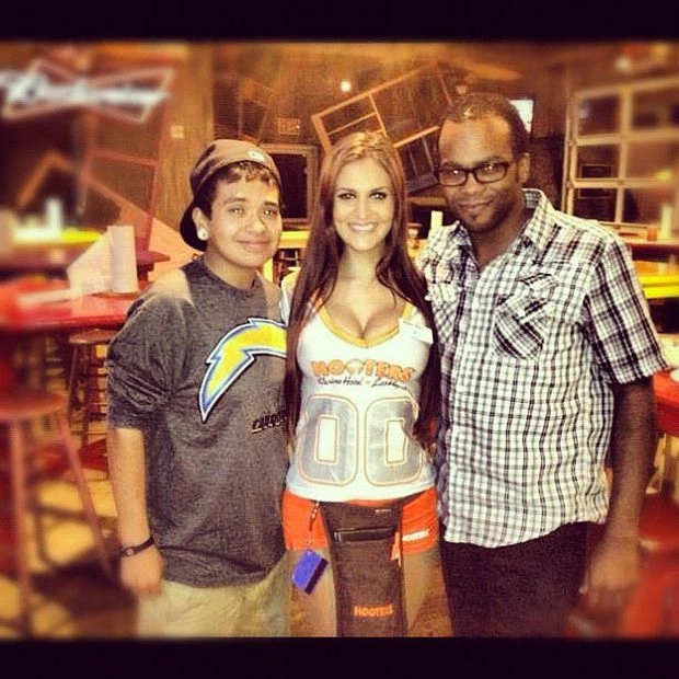 Дівчата з ресторану Hooters в Instagram (69 фото) – фото 51