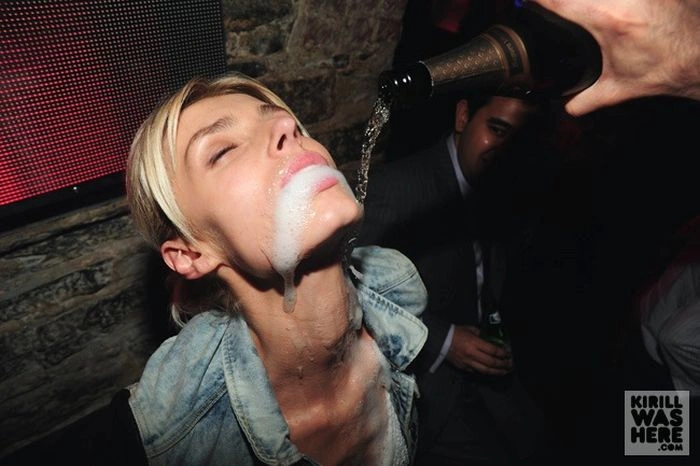 Незвичайна дегустація шампанського для дівчат (30 фото) – фото 18