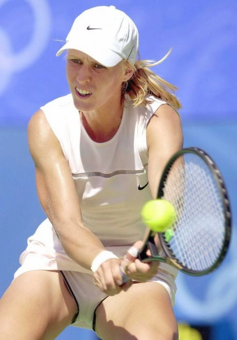 Відверті пози привабливих спортсменок (50 фото) – фото 21