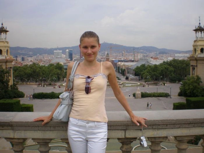 Дівчата, з якими можна познайомитися на вулиці (31 фото) – фото 4