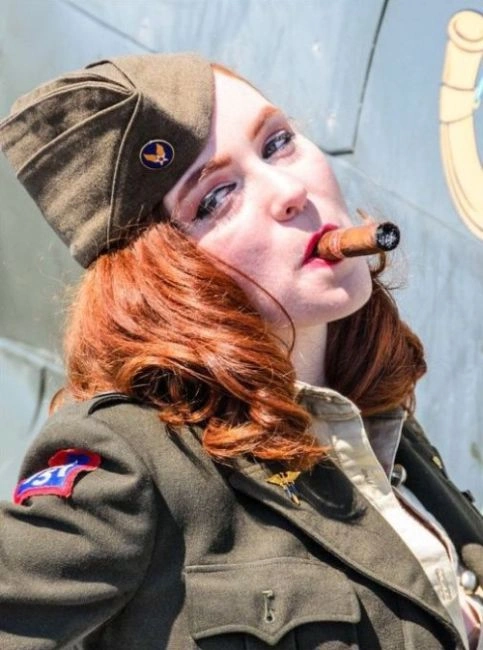 Спокусливі красуні в стилі Пін-Ап (57 фото) – фото 31