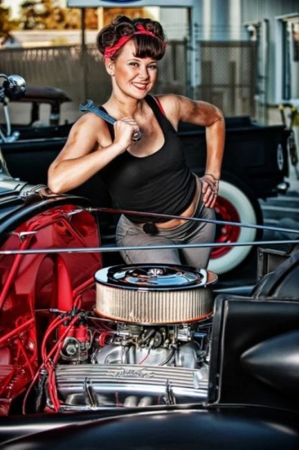 Спокусливі красуні в стилі Пін-Ап (57 фото) – фото 35