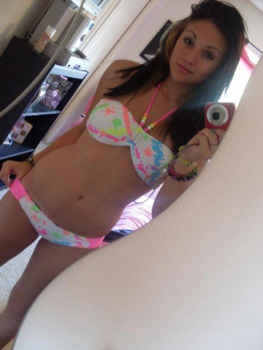 Дівчата фотографують себе в дзеркалі (43 фото) – фото 17