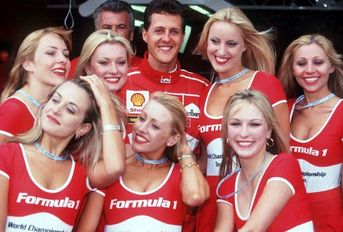 Гарні дівчата Формули 1 (67 фото) – фото 21