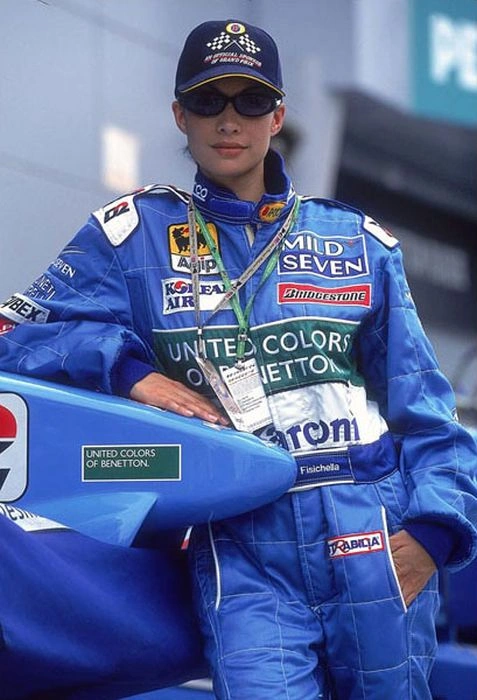 Гарні дівчата Формули 1 (67 фото) – фото 33