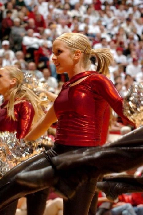 Чарівні дівчата з групи підтримки (70 фото) – фото 24