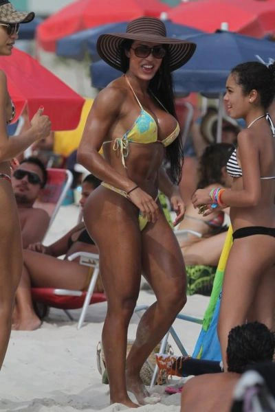 Бразильська дива - королева самби (29 фото) – фото 12