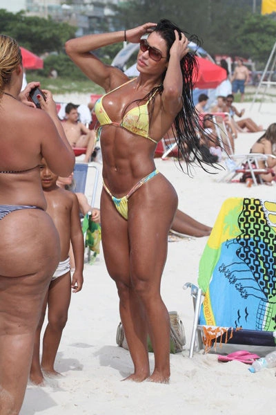 Бразильська дива - королева самби (29 фото) – фото 23