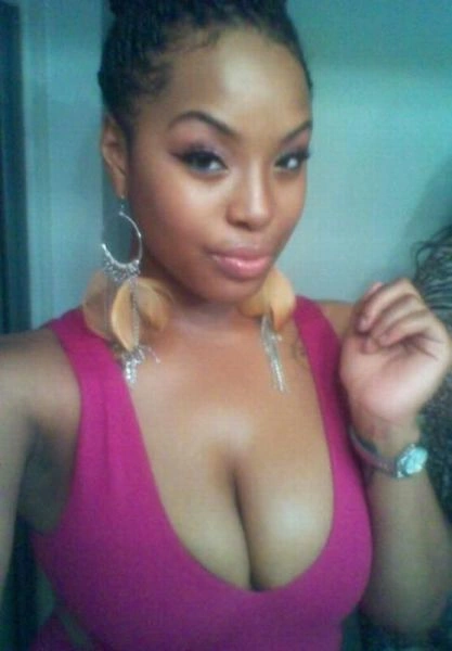 Сексуальні дівчата, яким важко дивитися в очі. Частина 2 (53 фото) – фото 10