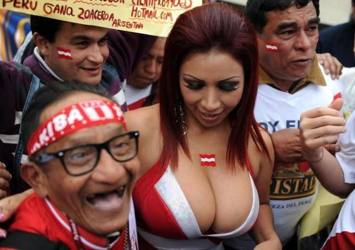 Сексуальні дівчата, яким важко дивитися в очі. Частина 2 (53 фото) – фото 19