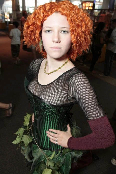 Дівчата з фестивалю Comic Con 2012 (67 фото) – фото 15