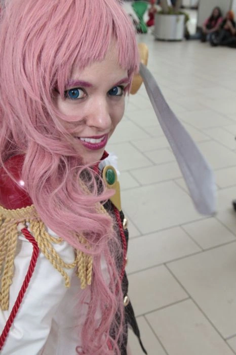 Дівчата з фестивалю Comic Con 2012 (67 фото) – фото 51