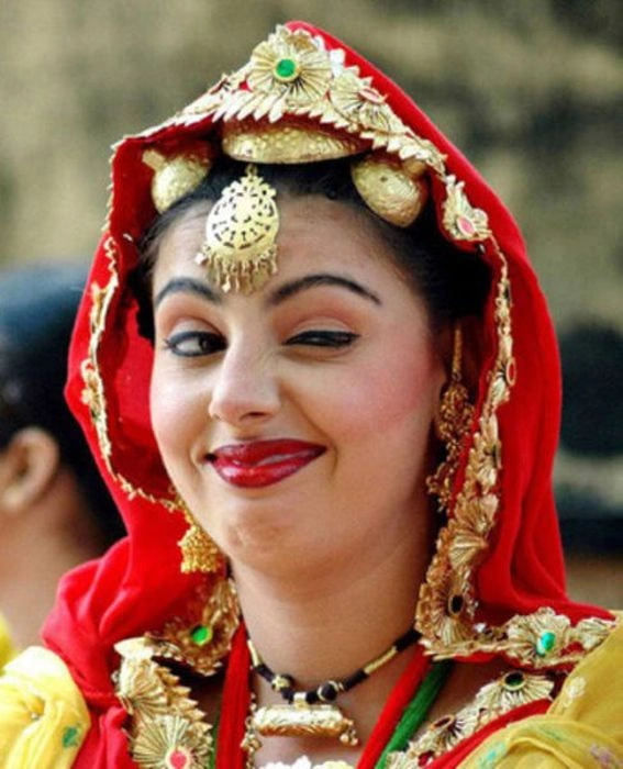 Дівчата підморгують (43 фото) – фото 25