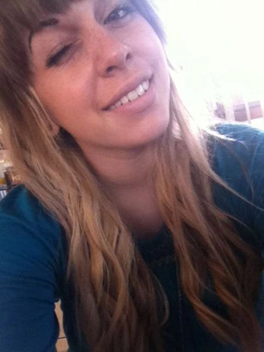 Дівчата підморгують (43 фото) – фото 33