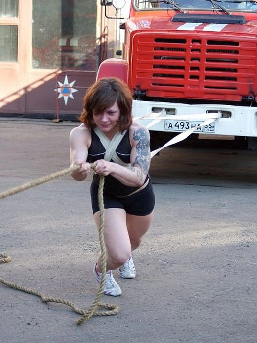 Надміцнені дівчата (40 фото) – фото 12