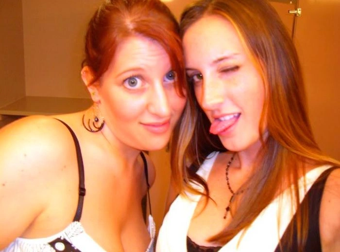 П'яні дівчата розважаються в туалеті (88 фото) – фото 35