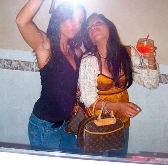 П'яні дівчата розважаються в туалеті (88 фото) – фото 80