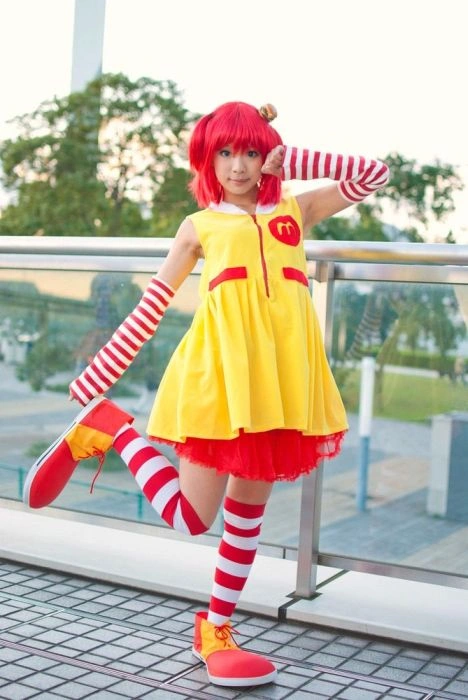 Дівчата в спокусливих косплей костюмах (53 фото) – фото 27