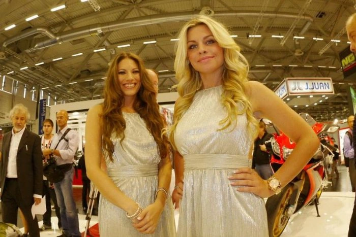 Дівчата з мотовиставки Intermot 2012 (106 фото) – фото 12