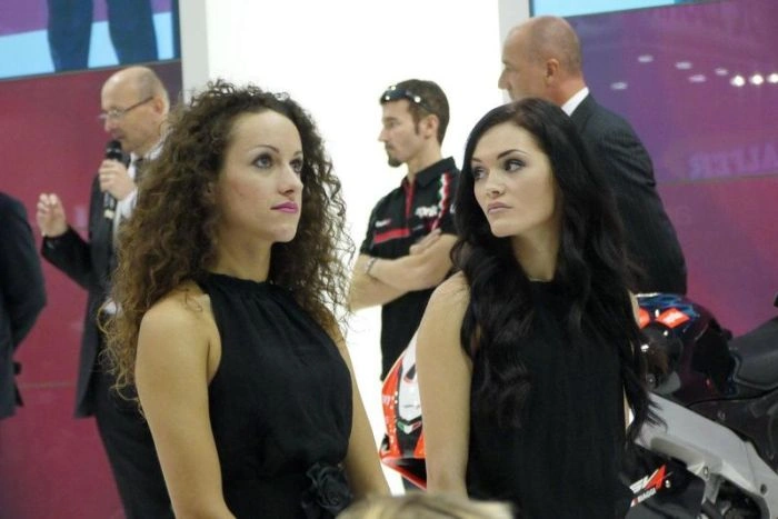 Дівчата з мотовиставки Intermot 2012 (106 фото) – фото 18