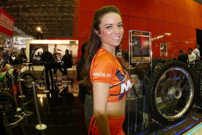 Дівчата з мотовиставки Intermot 2012 (106 фото) – фото 52