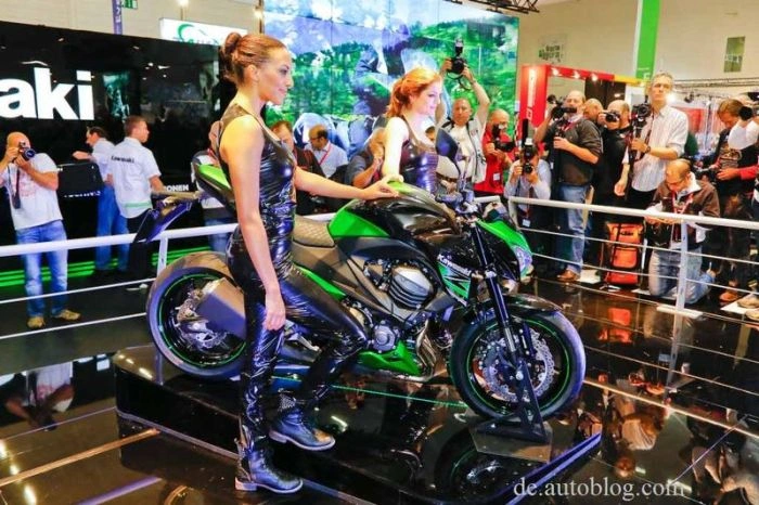 Дівчата з мотовиставки Intermot 2012 (106 фото) – фото 69