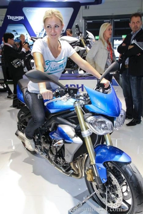 Дівчата з мотовиставки Intermot 2012 (106 фото) – фото 75